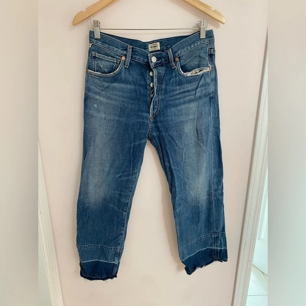 Citizens of Humanity Cora Crop Relaxed Undone Hem in Fade Out Jeans - Picture 3 of 10